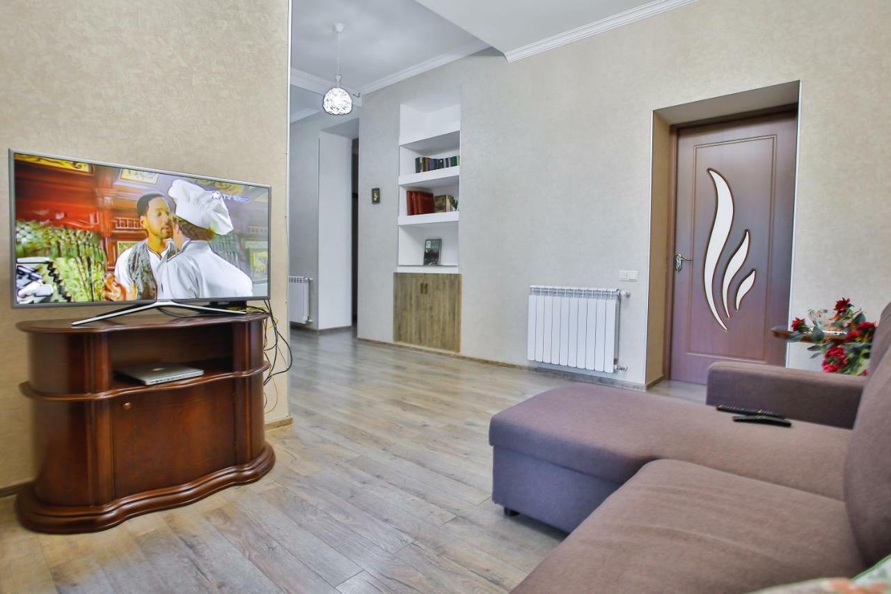 Apartment Anano Kutaisi Exterior foto
